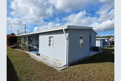 5350 Amanda Street, Zephyrhills, FL 33542 - Photo 4