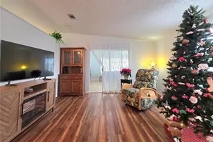 5350 Amanda St, Zephyrhills, FL 33542 - Photo 24