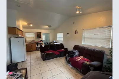 8612 N 12th Street, Tampa, FL 33604 - Photo 4