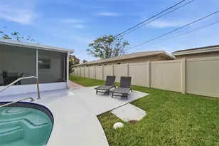 7033 Hibiscus Ave S, South Pasadena, FL 33707 - Photo 46