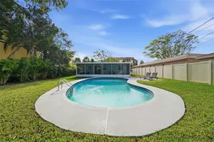 7033 Hibiscus Ave S, South Pasadena, FL 33707 - Photo 48