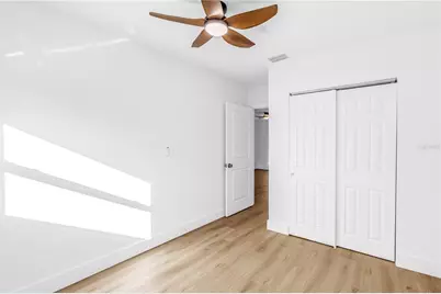 2507 50th Street S, Gulfport, FL 33707 - Photo 16