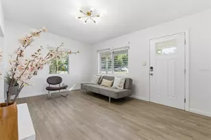 5481 47th Ave N, Saint Petersburg, FL 33709 - Photo 8