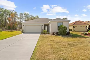 9316 Gentle Ben Ct, Weeki Wachee, FL 34613 - Photo 6