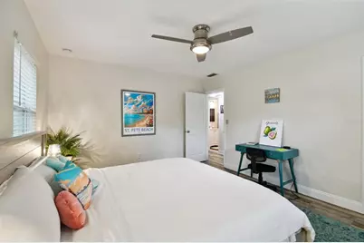 4324 S Clark Avenue, Tampa, FL 33611 - Photo 16
