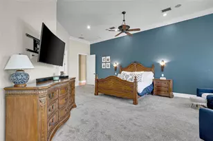 8707 Silverthorn Rd, Seminole, FL 33777 - Photo 16