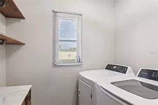 34037 Woodland Cir, Dade City, FL 33523 - Photo 20