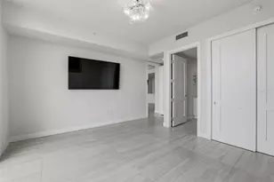 301 1st St S, Saint Petersburg, FL 33701 - Photo 48