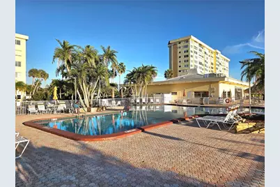 4525 Cove Circle #1002, Saint Petersburg, FL 33708 - Photo 34