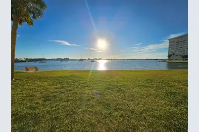 4525 Cove Circle #1002, Saint Petersburg, FL 33708 - Photo 42