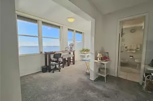 4525 Cove Cir, Saint Petersburg, FL 33708 - Photo 22