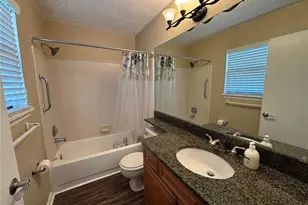 11901 4th Street N, Saint Petersburg, FL 33716 - Photo 16