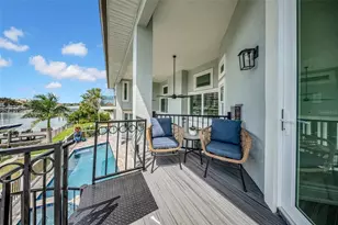 124 Leeward Island, Clearwater Beach, FL 33767 - Photo 74