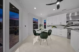 124 Leeward Island, Clearwater Beach, FL 33767 - Photo 32