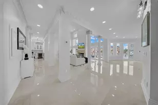 124 Leeward Island, Clearwater Beach, FL 33767 - Photo 22