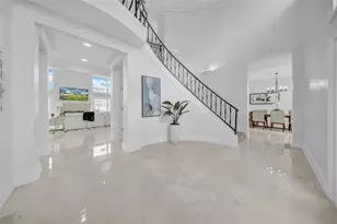 124 Leeward Island, Clearwater Beach, FL 33767 - Photo 32