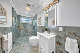 124 Leeward Island, Clearwater Beach, FL 33767 - Photo 34