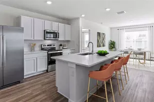 17585 Acorn Drop Rd, Land O Lakes, FL 34638 - Photo 2