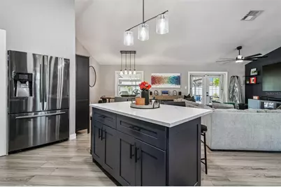 1729 Lake Crest Avenue, Brandon, FL 33510 - Photo 16