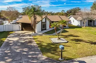 1729 Lk Crst Ave, Brandon, FL 33510 - Photo 42