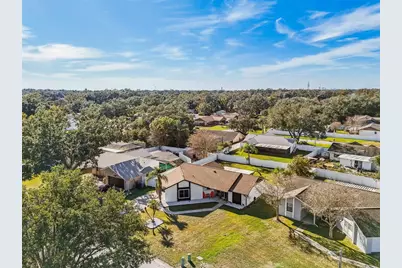 1729 Lake Crest Avenue, Brandon, FL 33510 - Photo 50