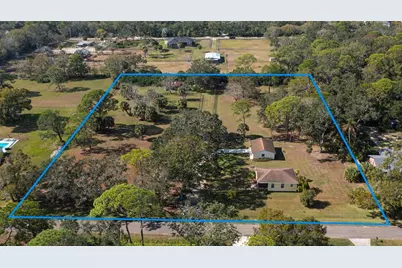 8132 Honeybee Lane, Tampa, FL 33635 - Photo 1