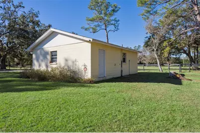 8132 Honeybee Lane, Tampa, FL 33635 - Photo 12
