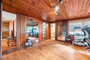 2819 50th St S, Gulfport, FL 33707 - Photo 12