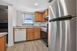 7050 Sunset Dr S, South Pasadena, FL 33707 - Photo 12