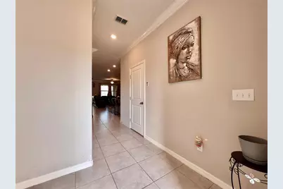 8057 Rolling Shell Trail, Wesley Chapel, FL 33545 - Photo 10