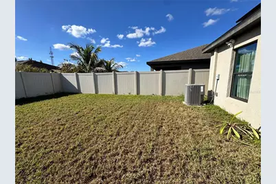 921 Wynnmere Walk Avenue, Ruskin, FL 33570 - Photo 14