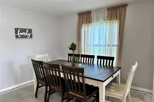 921 Wynnmere Walk Ave, Ruskin, FL 33570 - Photo 10