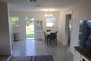 76 Garrison Ln, Frostproof, FL 33843 - Photo 4