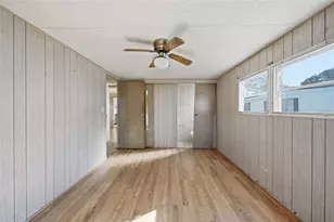 7803 46th Ave N, Saint Petersburg, FL 33709 - Photo 12