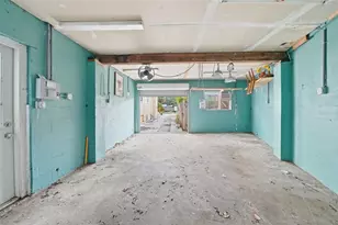 8334 Diagonal Rd N, Saint Petersburg, FL 33702 - Photo 56