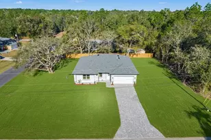 331 W Baker Pl, Citrus Springs, FL 34433 - Photo 8