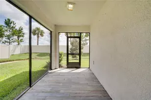 16844 Whisper Elm St, Wimauma, FL 33598 - Photo 8