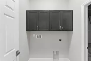 8265 N Amboy Dr, Citrus Springs, FL 34433 - Photo 32