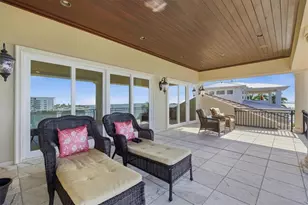 2484 Baywood Dr W, Dunedin, FL 34698 - Photo 70