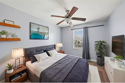 10233 Newminster Loop, Ruskin, FL 33573 - Photo 16