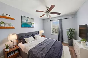 10233 Newminster Loop, Ruskin, FL 33573 - Photo 16