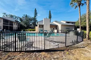 7526 Needle Leaf Pl, Tampa, FL 33617 - Photo 18