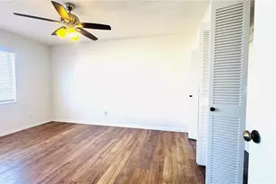 7526 Needle Leaf Pl, Tampa, FL 33617 - Photo 14