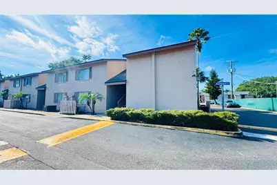 7526 Needle Leaf Place #29, Tampa, FL 33617 - Photo 2