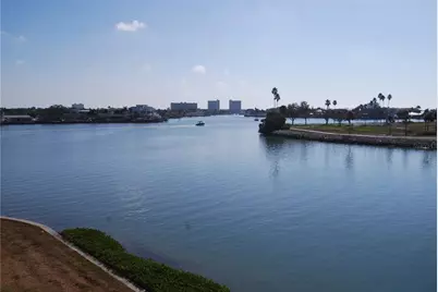 450 Treasure Island Causeway #310, Treasure Island, FL 33706 - Photo 2
