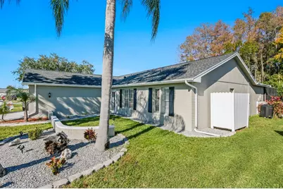 9909 Middlecoff Drive, New Port Richey, FL 34655 - Photo 4