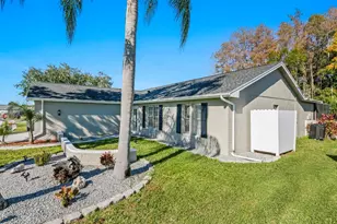 9909 Middlecoff Dr, New Port Richey, FL 34655 - Photo 4