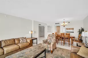 400 Island Way, Clearwater Beach, FL 33767 - Photo 6