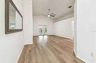 7608 Hampshire Garden Pl, Apollo Beach, FL 33572 - Photo 16