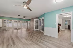 3944 49th Ave S, Saint Petersburg, FL 33711 - Photo 14